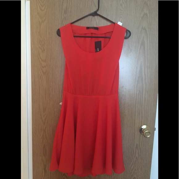 NWT Ark & Co Orange Back Cut Out dress - Picture 1 of 3